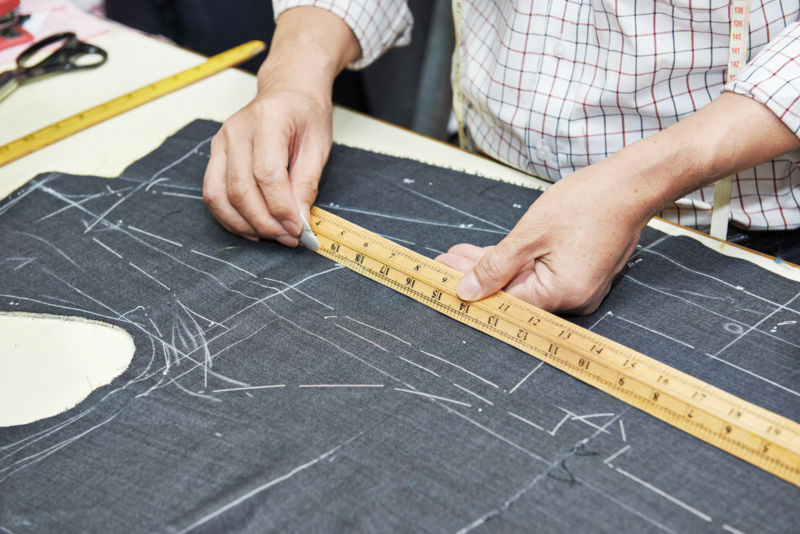 オーダースーツの仕立て